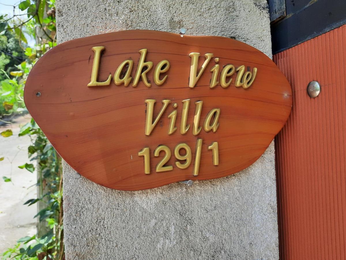 Lake View Villa Mirissa Exteriör bild